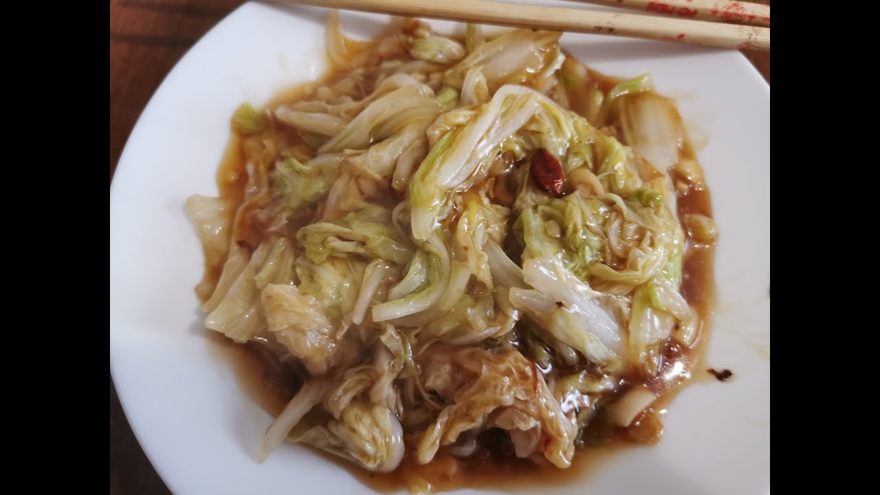 Kuchnia Chińska 中国美食: Kapusta Pekińska lekko smażona na ostro 酸辣白菜 suan la bai cai