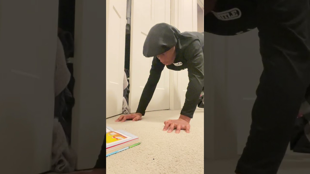 Day 16 of reading sheik doing push ups 