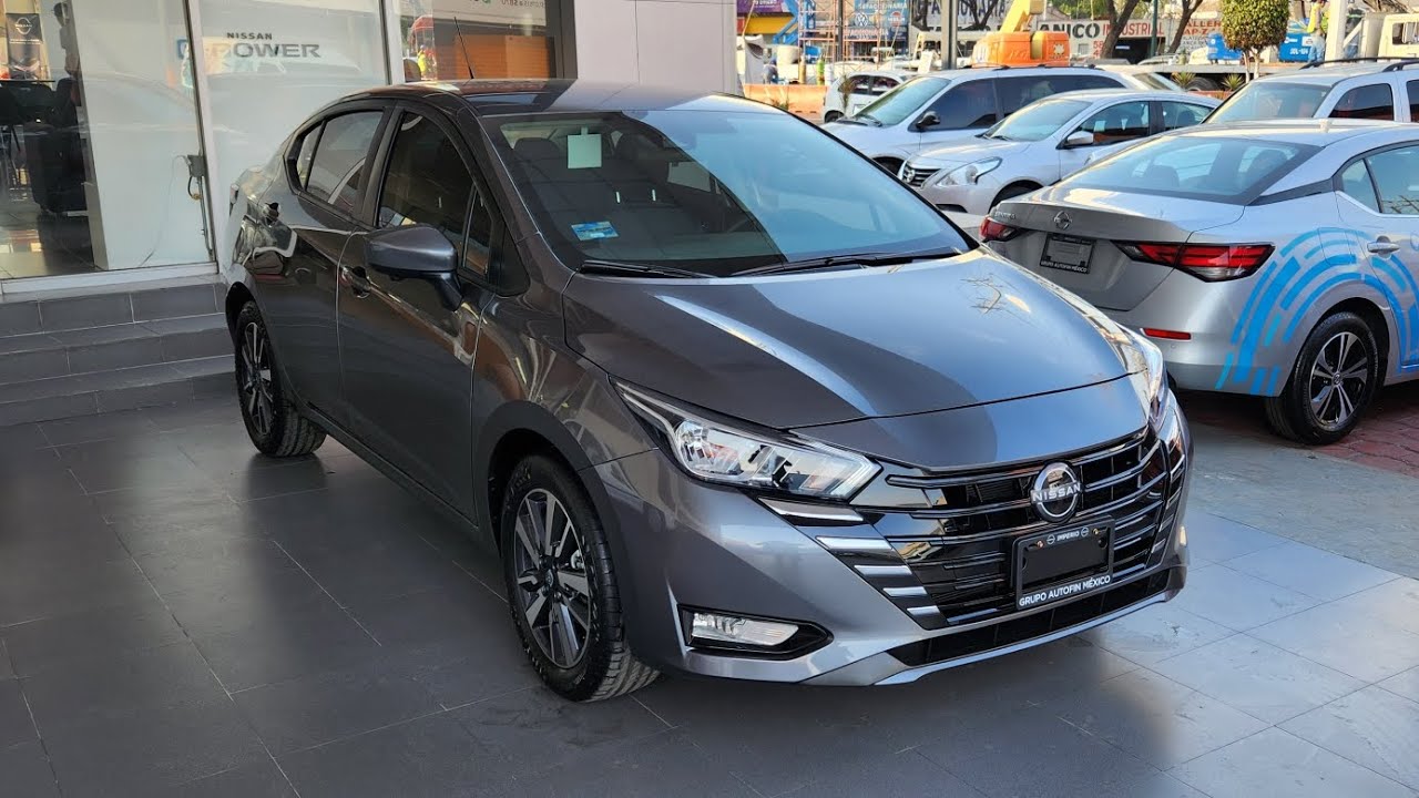 Nissan Versa Advance CVT 2023