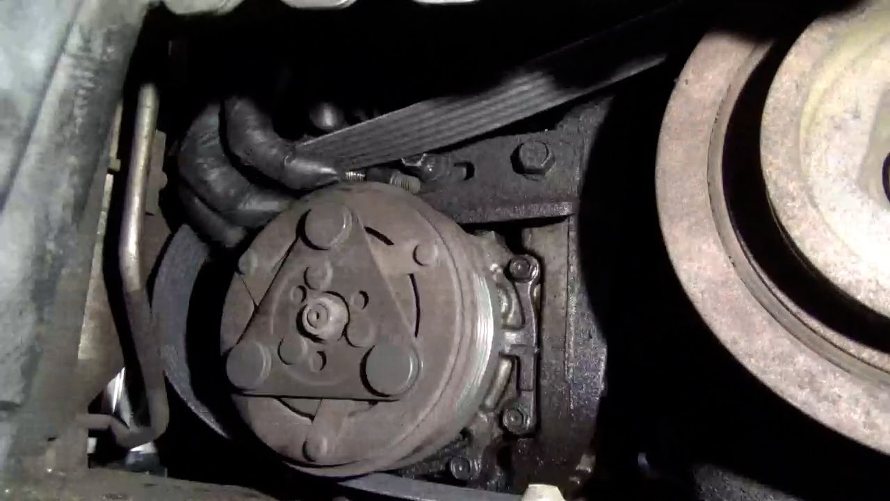 2001-2005  Honda Civic LX - Drive Belt Replacement - Alternator, Power Steering, A/C Compressor