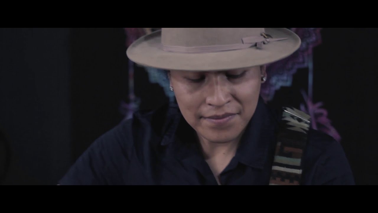 Taita Weed ft. Ayllu Sisari - Fandango Mix (live cover)