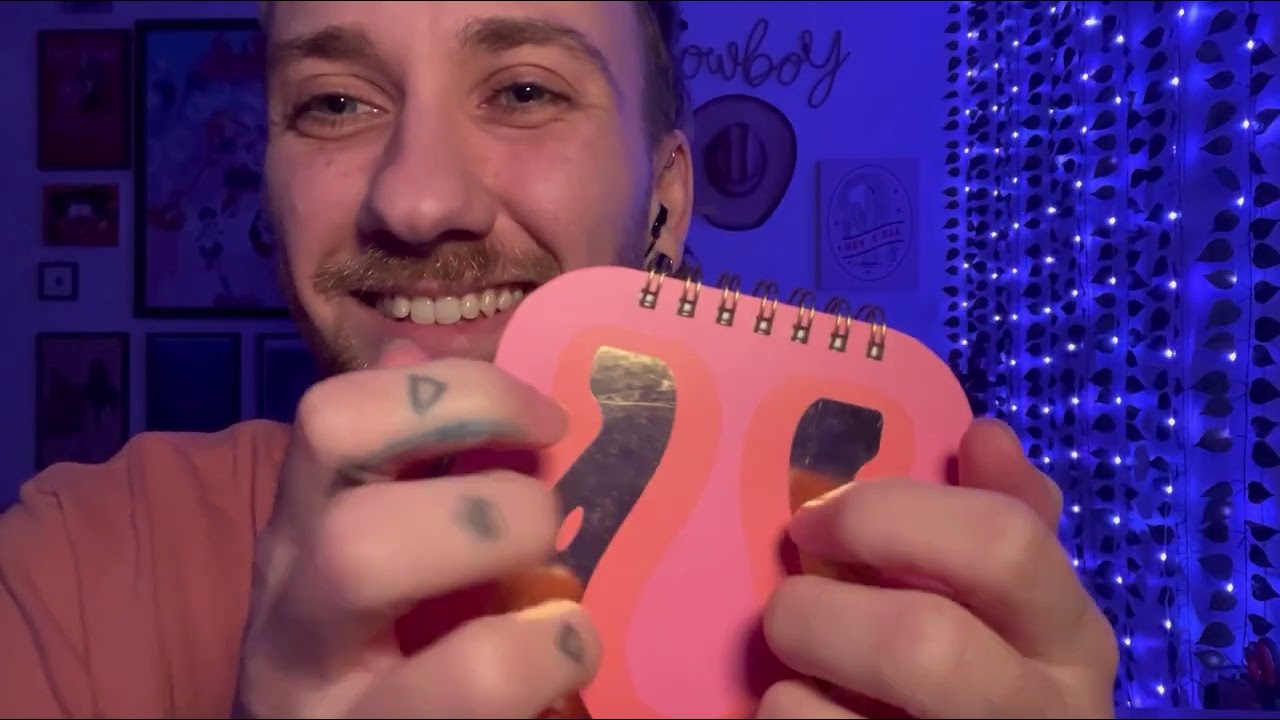 ASMR | Notebook tapping and scratching 📕 