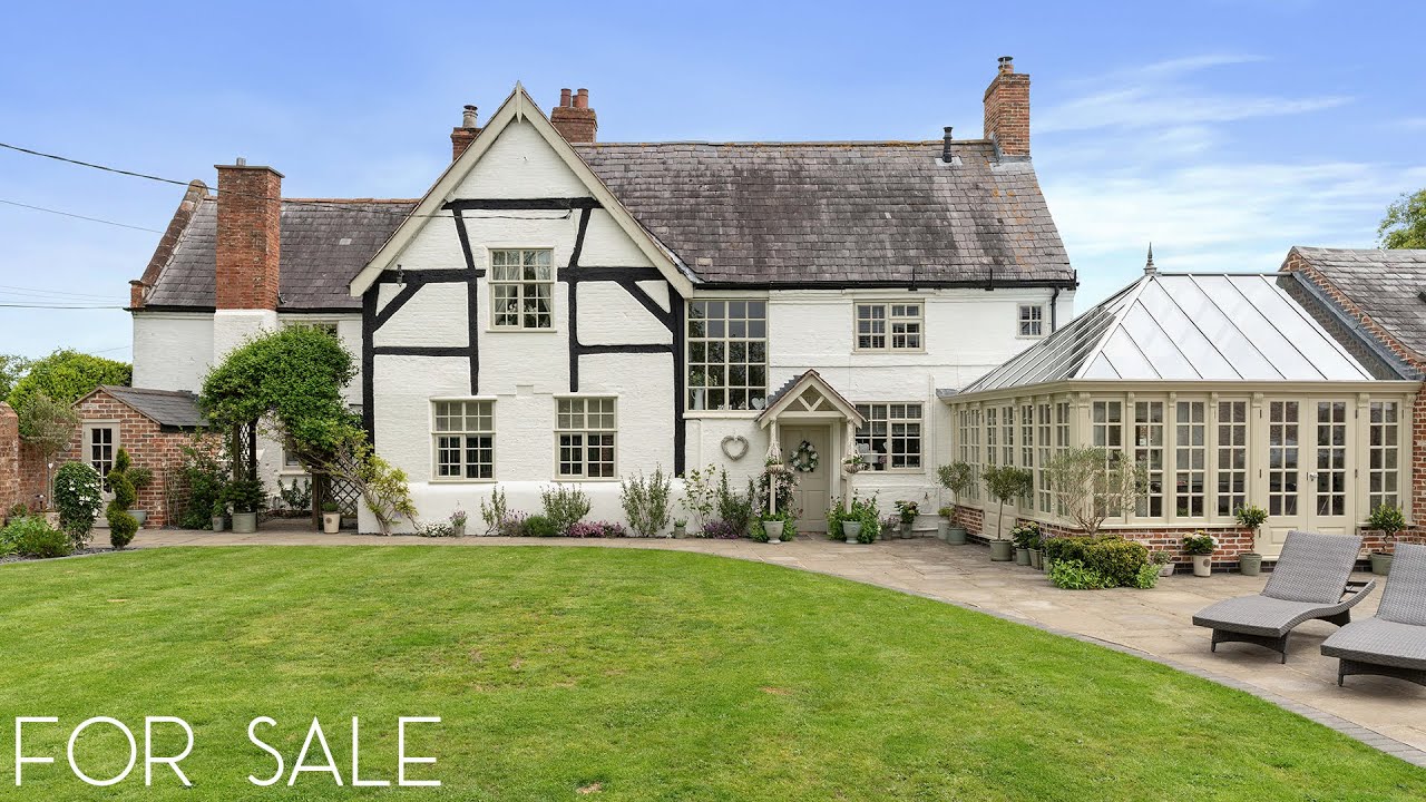 7 Bedroom Cottage For Sale - House Tour | Fine & Country Leicestershire