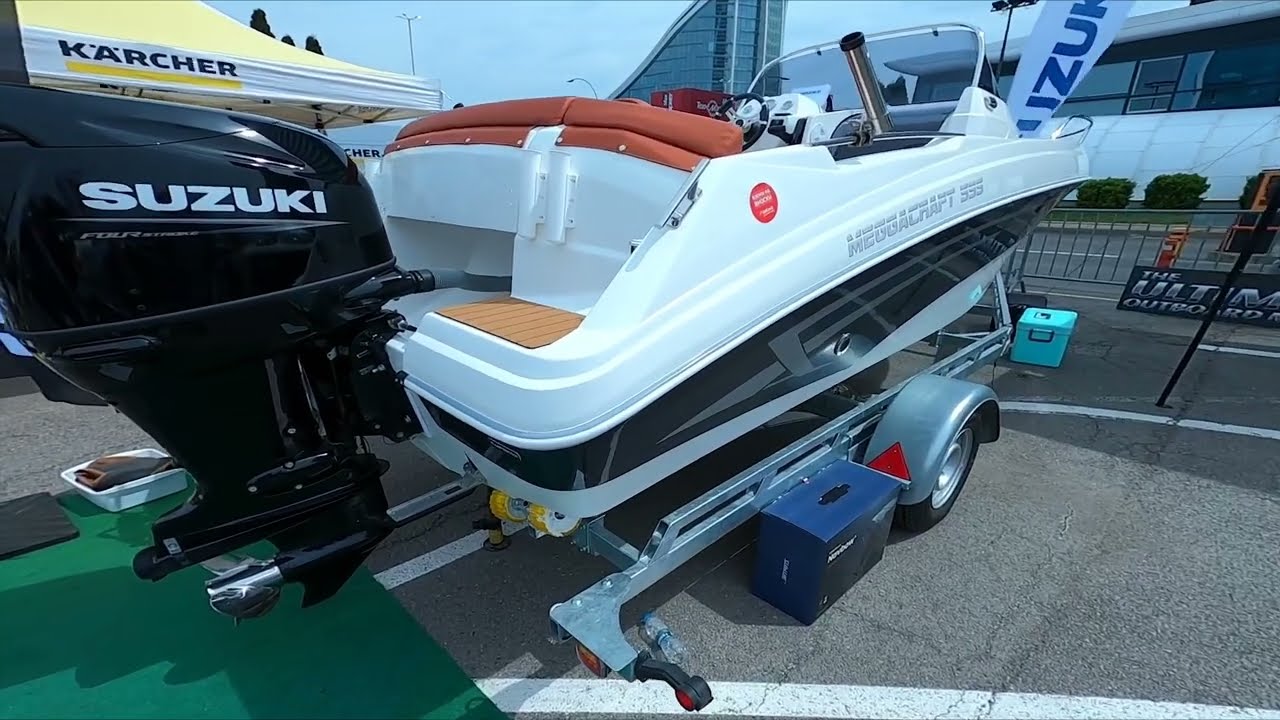 2022 Megacraft 555 Open Boat Interior and Exterior Walkaround Camping and Caravaning expo 2022
