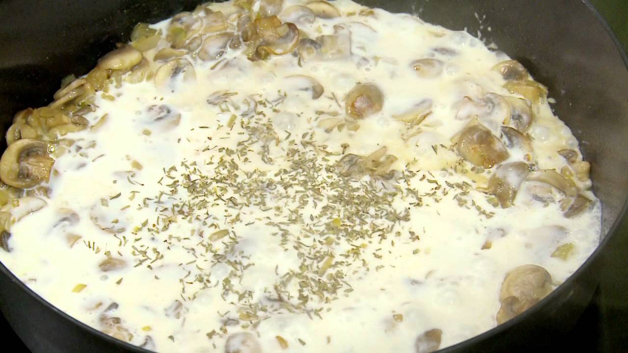 Porsaan sisäfilee ja vuohenjuusto-sienikastike
