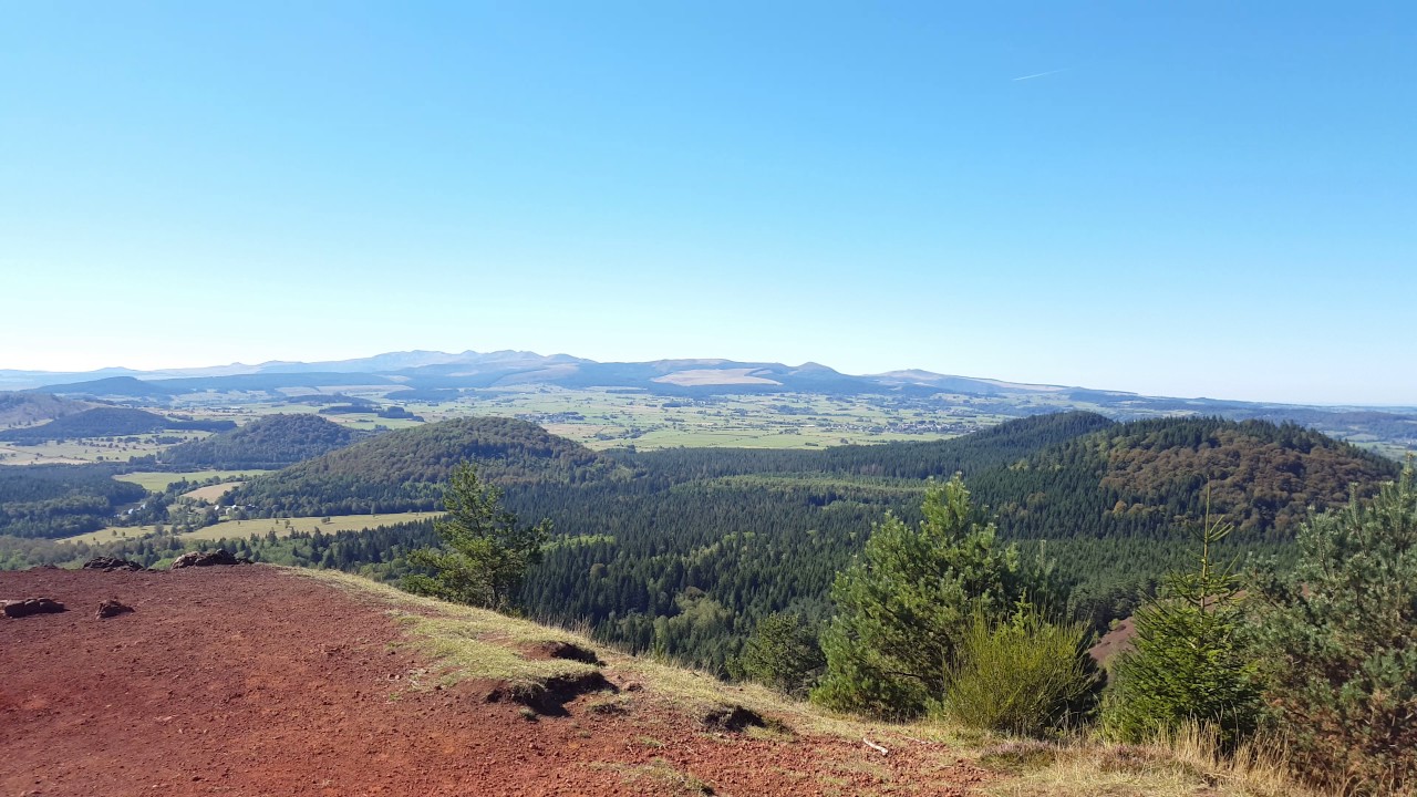 Puy de Lassolas - Vue &agrave; 360&deg;