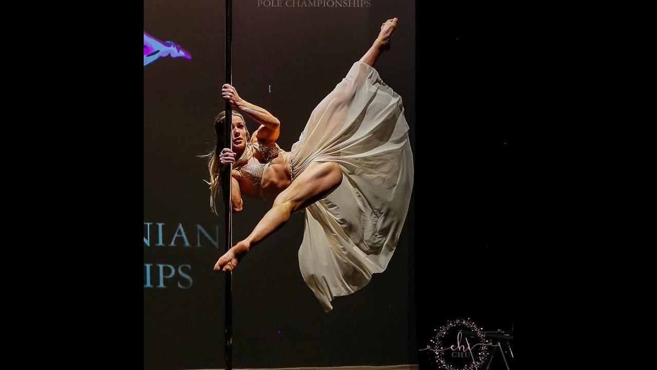 Naomi Cappelli, 2022 Australian Pole Champion.