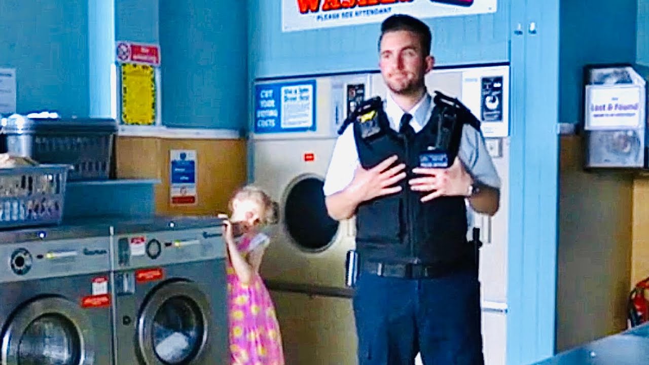 Ballum - Callum & Lexi Look For Tommy!