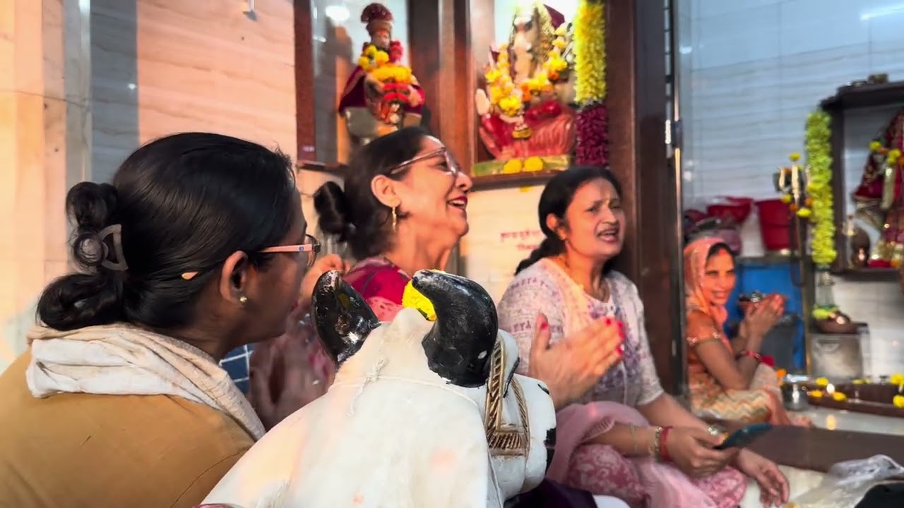 होली आई रे श्याम मेरी सुधलिज्यों #haribol #happyholi ##radheradhe #radheshyam 