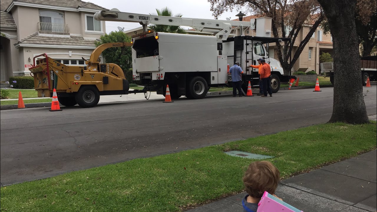 Bucket Truck