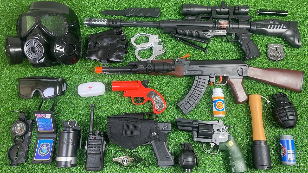 Unboxing special police toy set, AK47 assault rifle, ZP5 revolver, grenade, dagger