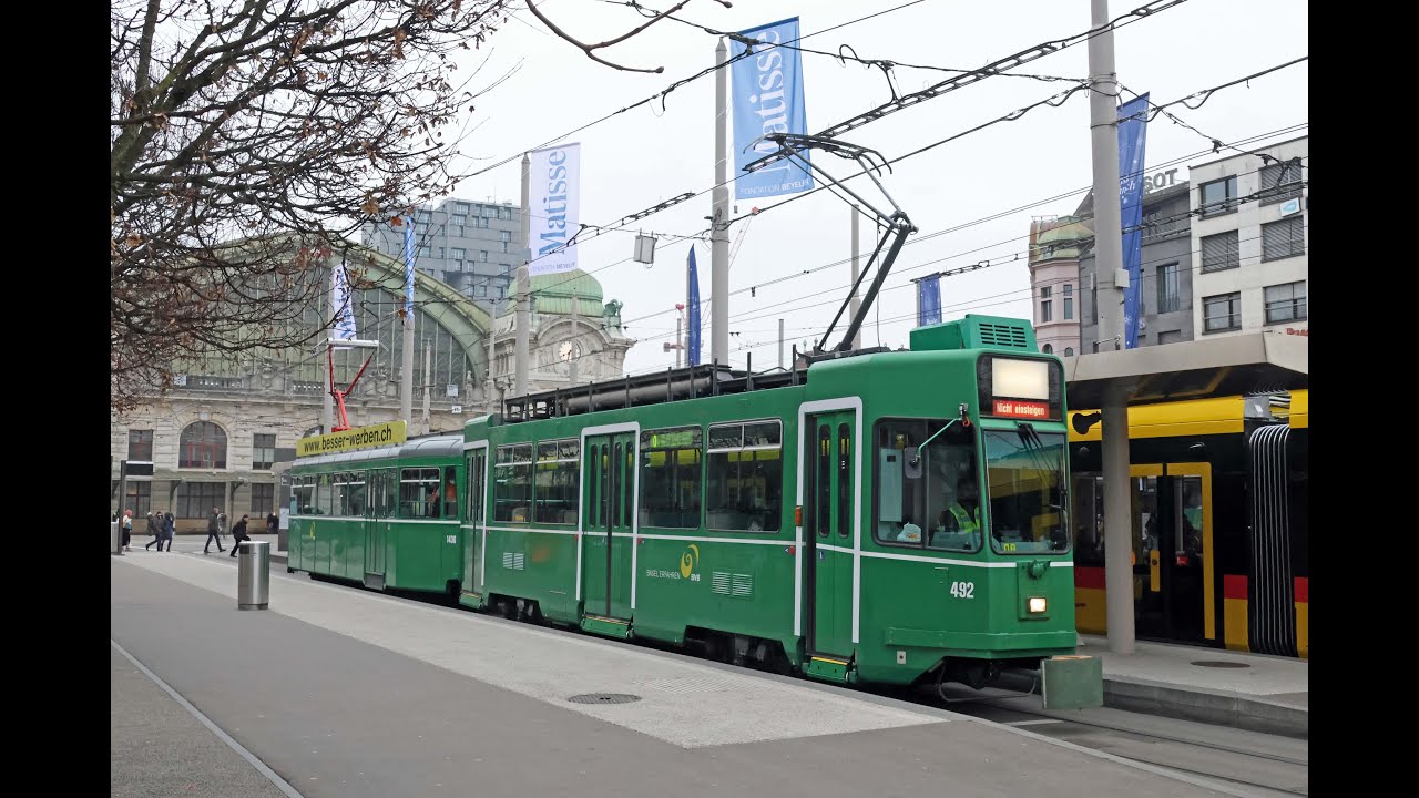 Ratterdrämmli und Gurken am Bahnhof SBB zu Basel, 12 12 2024