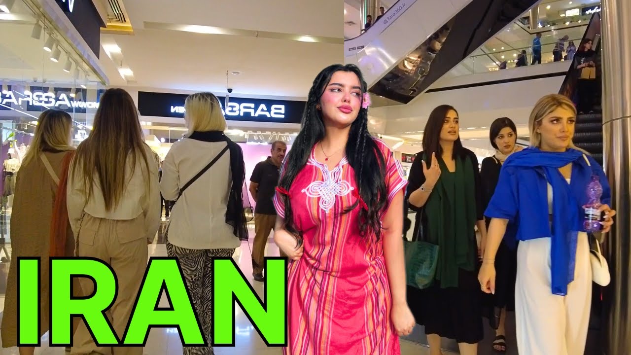 NightLife of IRANIAN Girls and Boys 🇮🇷 IRAN 2024 Night Walk ایران