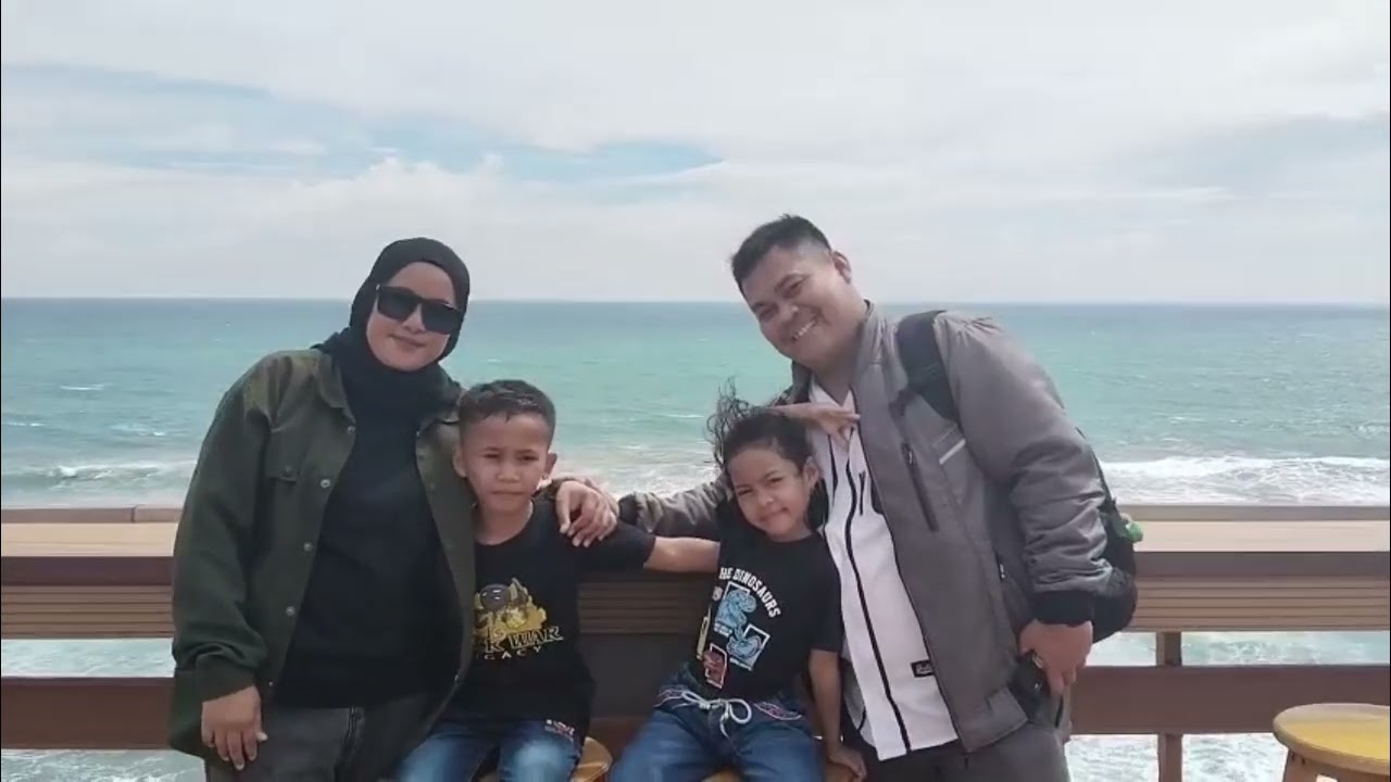 Arkan Aruna - Jalan2 Ke Karang Potong & Pantai Cemara