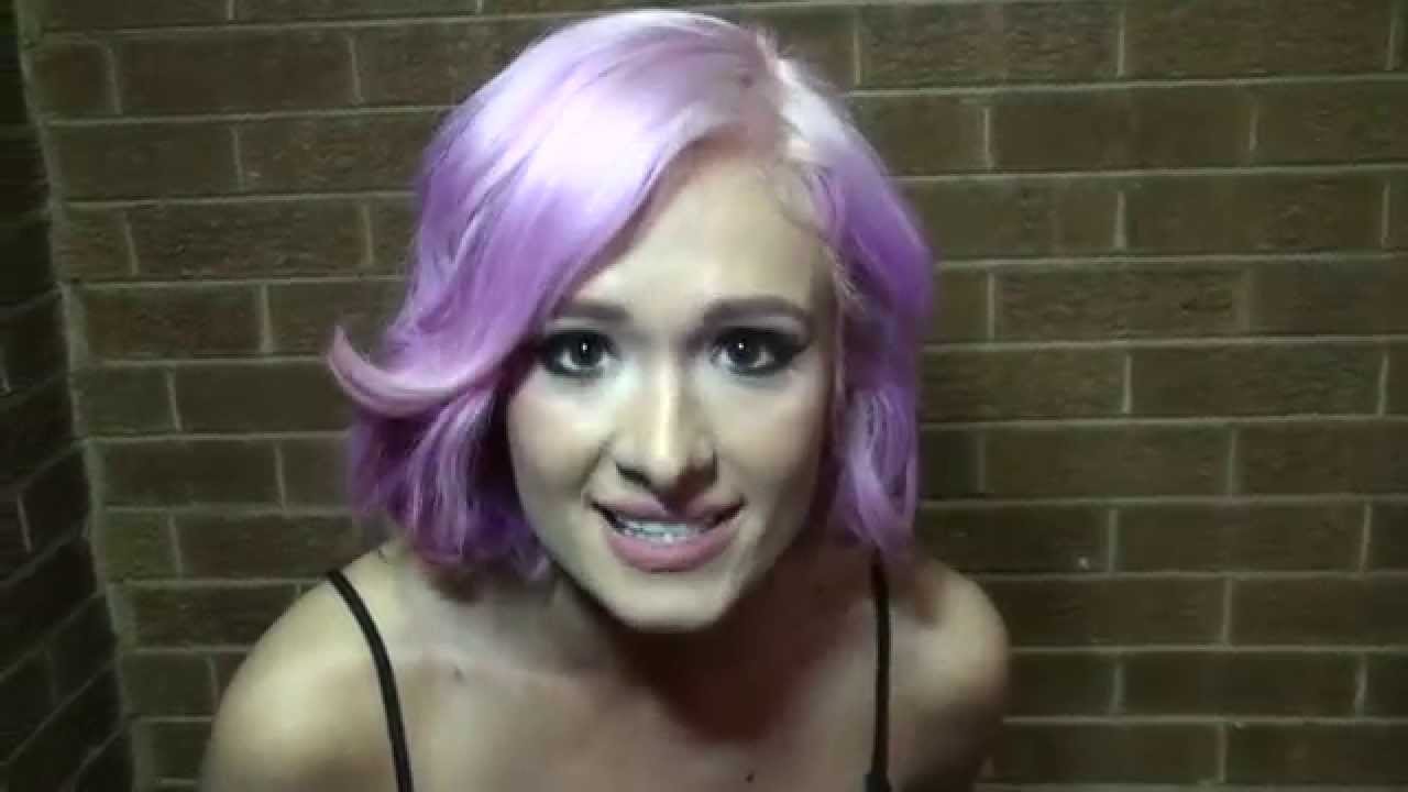 Scarlett Finds A New Man? - AAW Pro Wrestling
