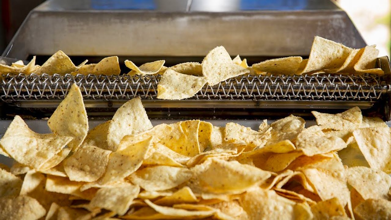 Как делают чипсы из тортильи - Amazing Doritos Chips Factory | Food Factory ➤#6 