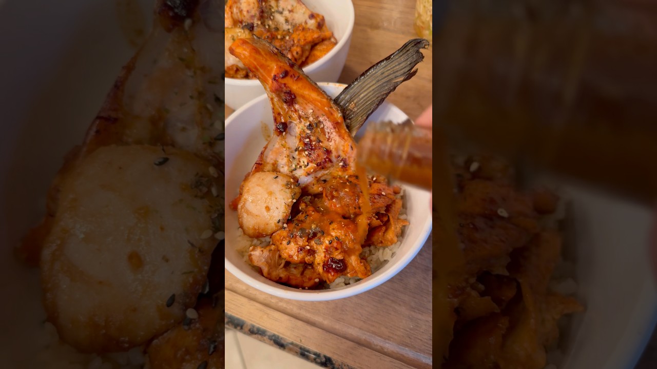Чаша с королевским лососем, приготовленная с использованием @Restofthefish и заправленная острым ...