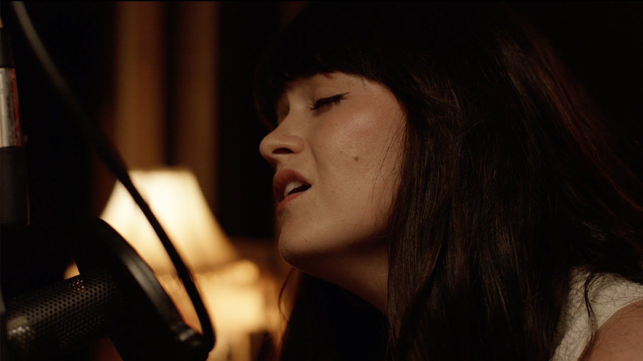 Laura Jean Anderson- Lonesome No More (Live in Studio)