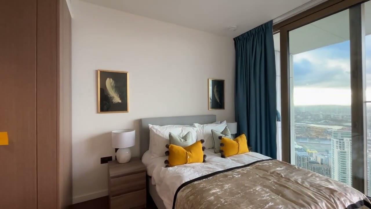 2 bedroom flat for Sale in Park Drive, Canary Wharf, E14, London | Benham & Reeves