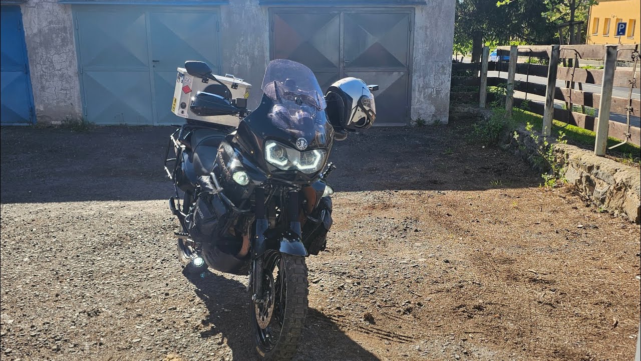Honda Varadero xl 1000 - Blessing in the church for the 2025 motorcycle season