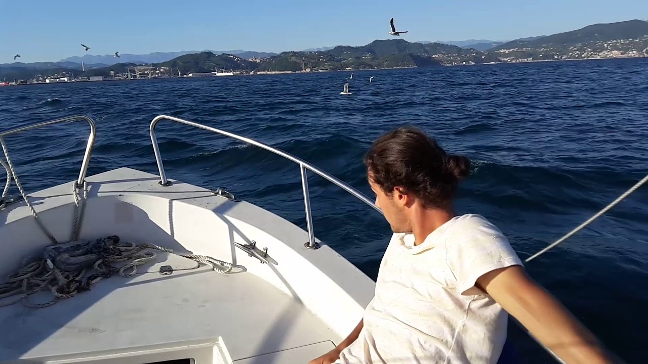 portovenere , lerici e il golfo di la spezia visti dal mare