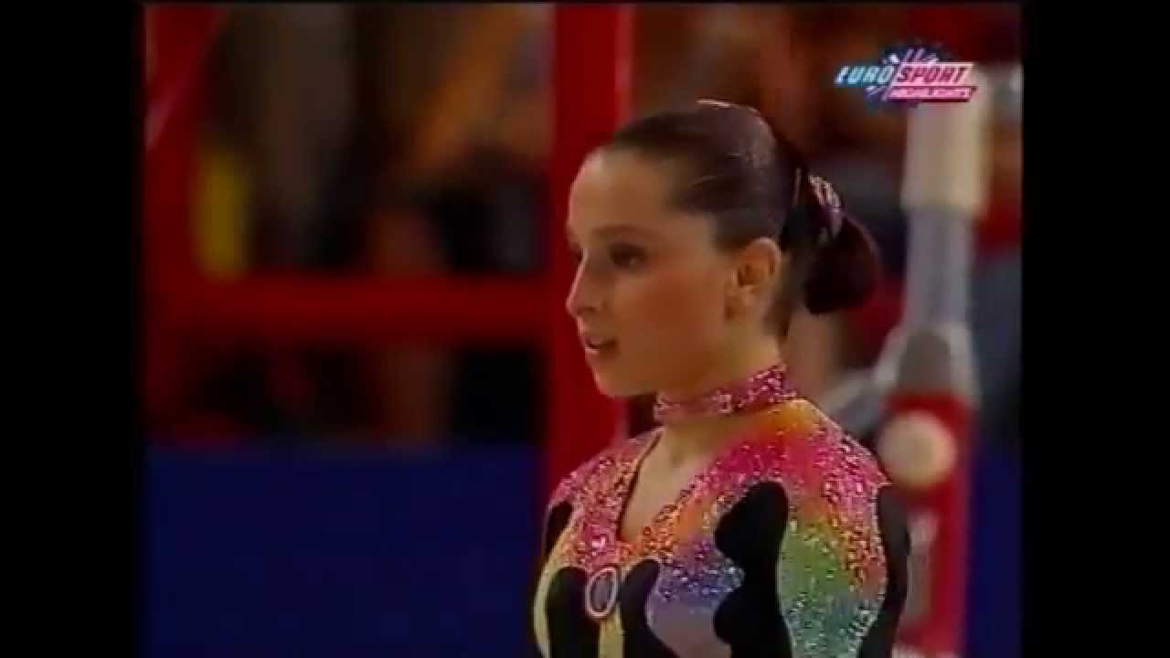 Ludivine Furnon - Floor - 2000 European Championships (Final)