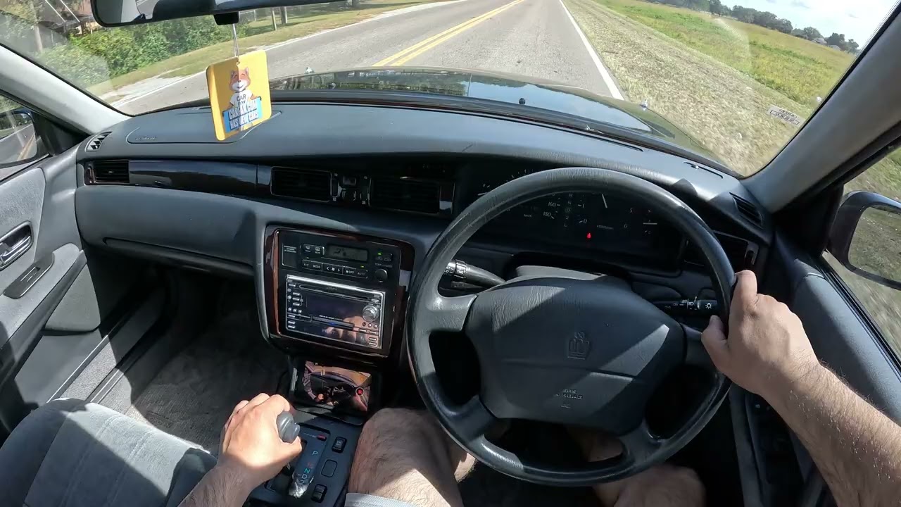 1996 Toyota Crown Diesel. 2.4LTE USA for sale 141000 kms