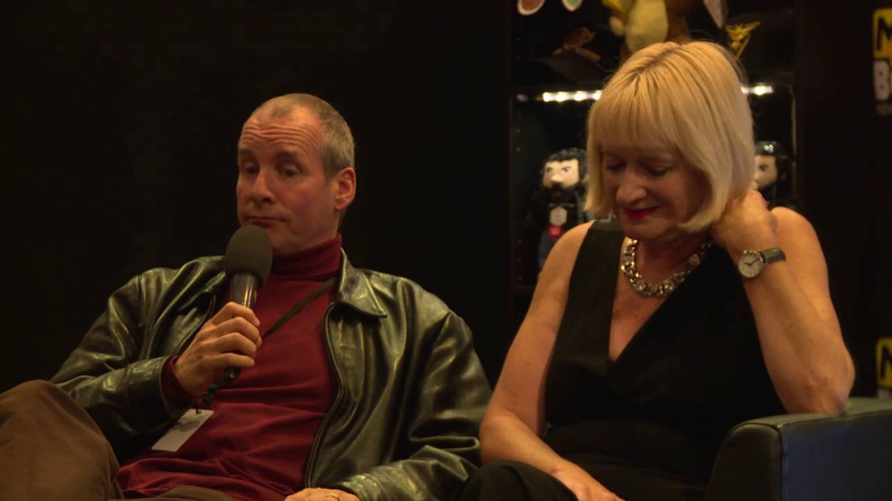 Крис Барри и Хэтти Хейридж из группы RED DWARF дали интервью на выставке MCM Scotland.