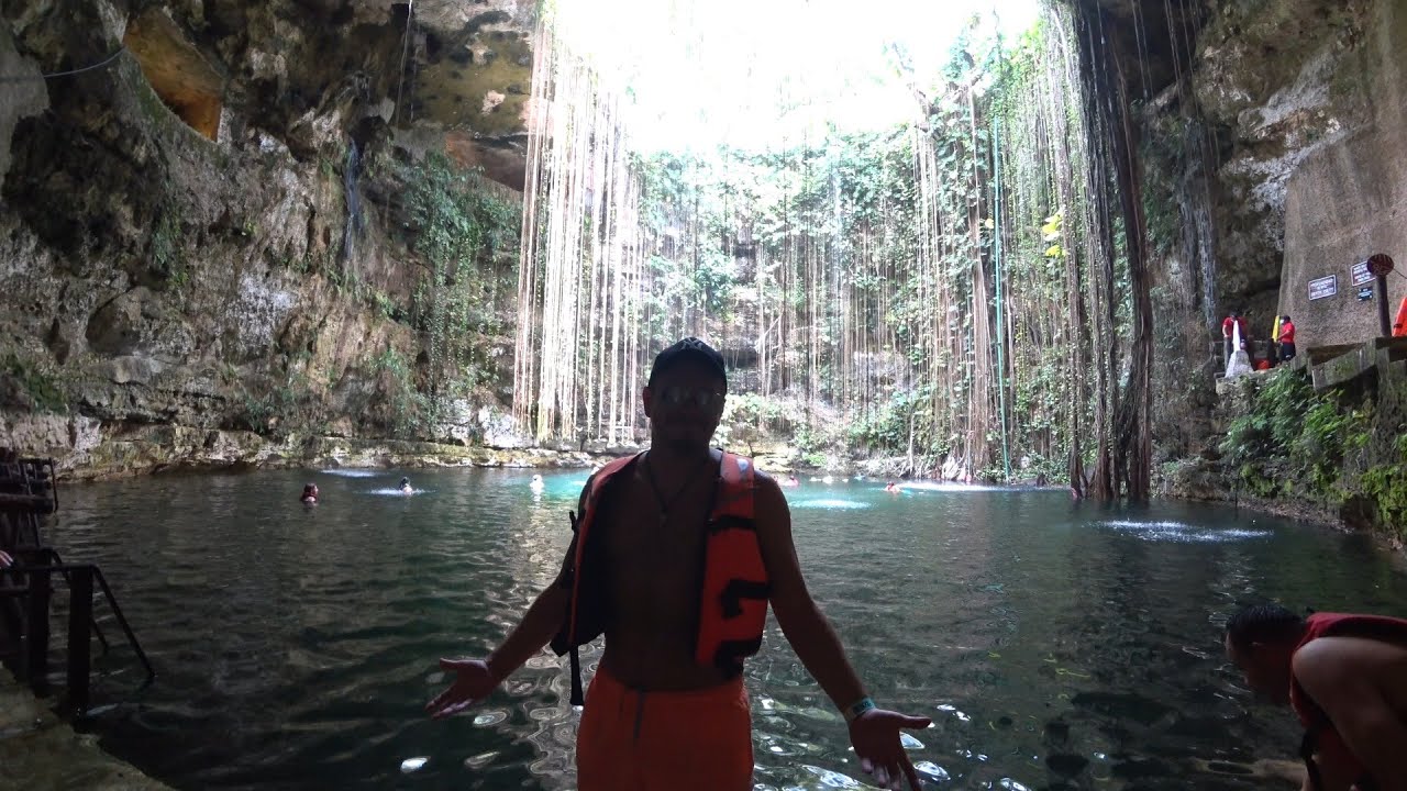 Podzemné jazerá nazývané Cenote | Valladoid, Mexiko