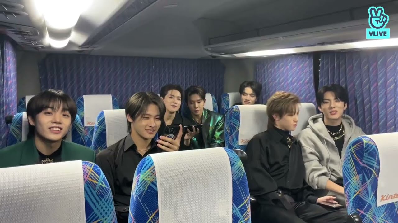 TRENDZ VLIVE : 자랑하러 왔어요🥰 (221213)