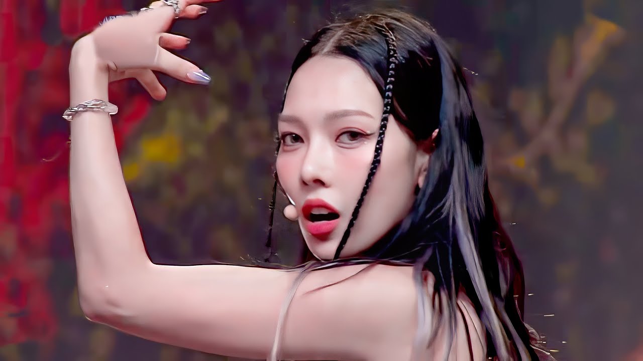 교차편집(Stage mix) 카드(KARD)-ICKY(이끼)