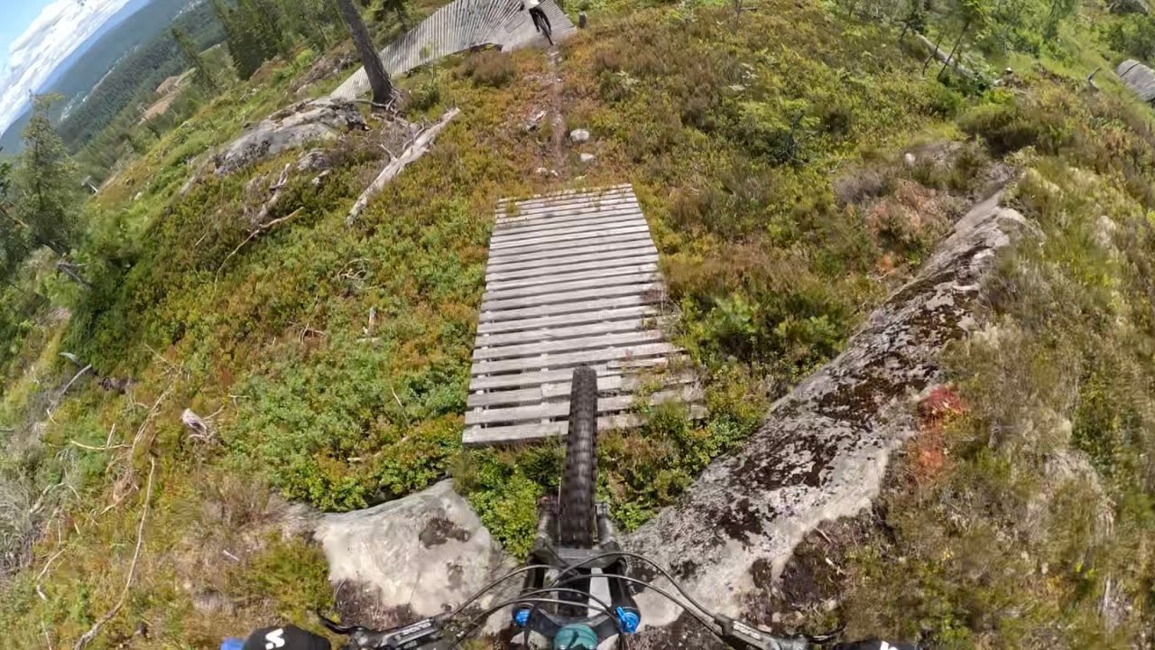 Mtb in Kongsberg and HUGE CRASH AT THE END!