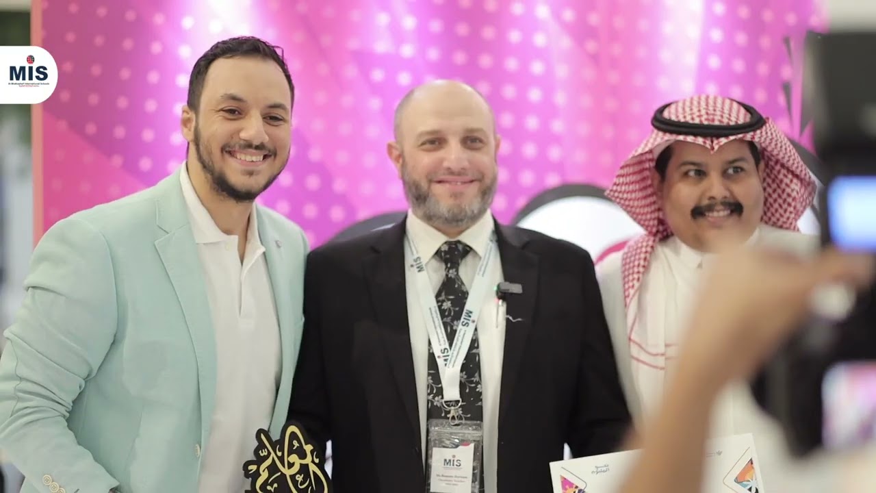 جائزة المعلم المتميز لمدارس المكتشف العالمية بمحافظة جدة لعام 2024-2023