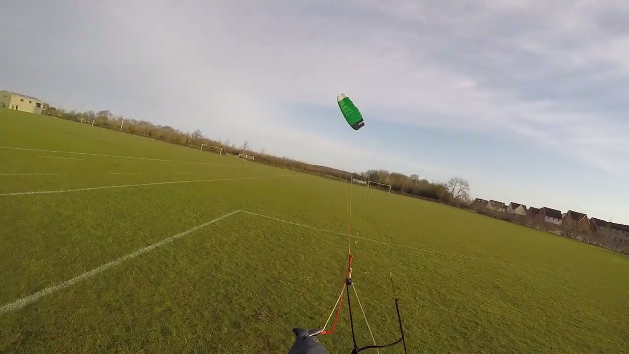 Kite landboarding Cambridge 1 (PLKB Hornet 4m)