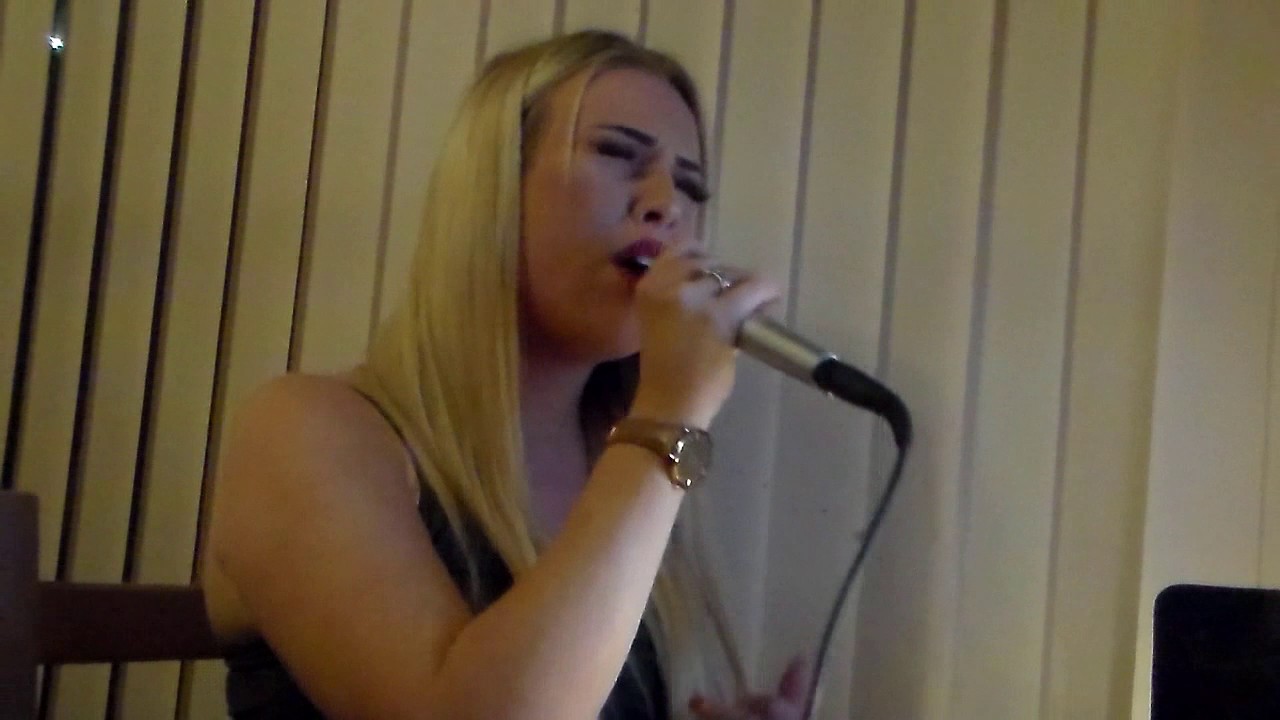 Anna Wright Unplugged