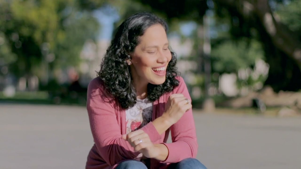 ÉL ME SANÓ - Silvia Mariella Oficial | Música católica #silviamariella #músicacatólica #sanacion