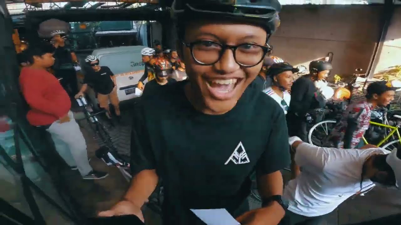 #bikeofview | Nabrak, lawan arah, skid-skid di jalan raya !? | Alley Cat Race by Sudden Cyc Malang