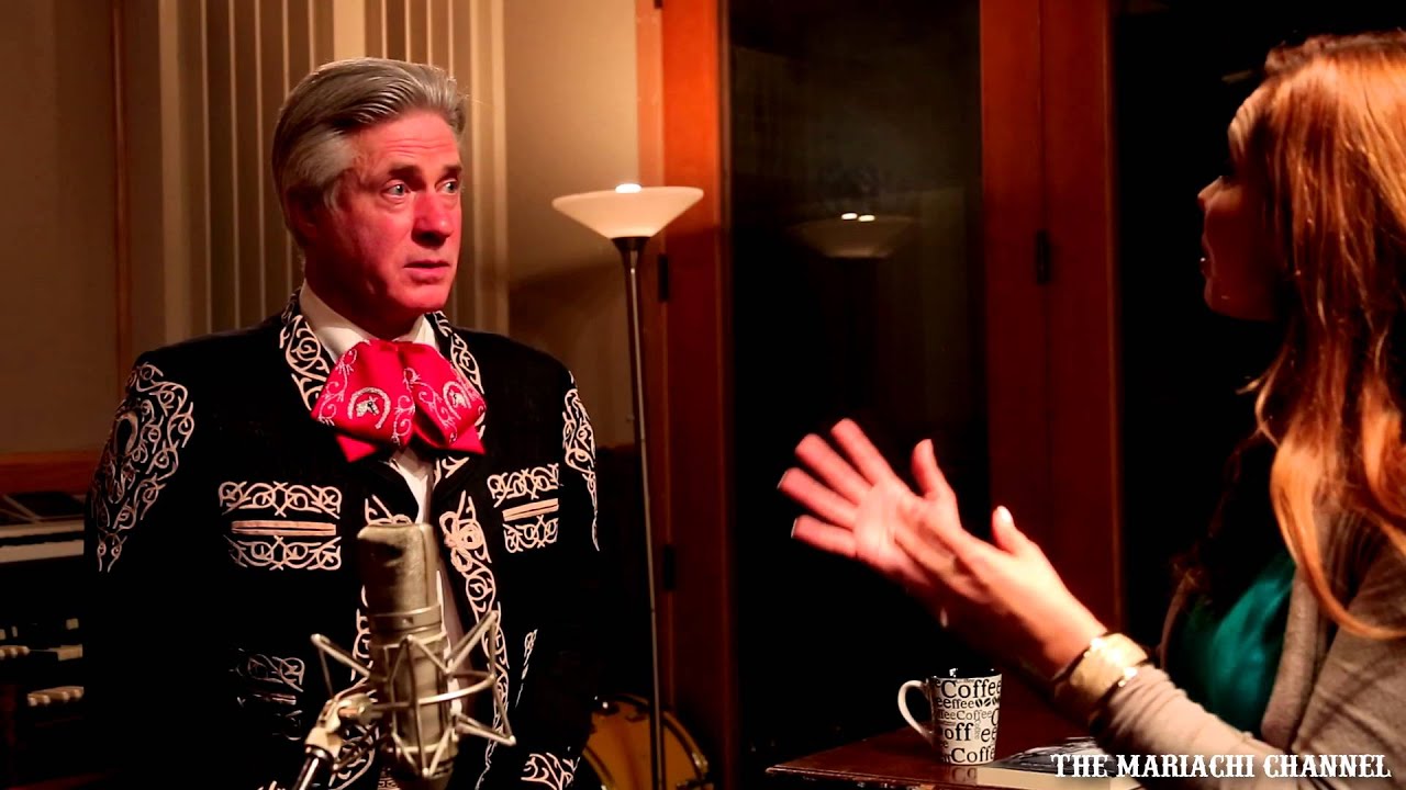 Maestro JONATHAN CLARK | Su Historia de Mariachi- Entrevista Entera | con MIA PEREZ