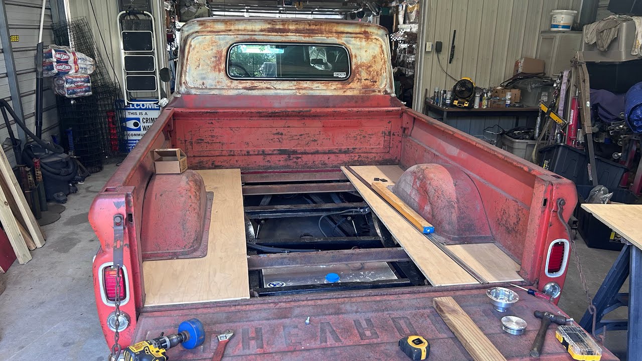 Дешевая фанерная кровать для #c10 #c10crew #c10nation #wood #maplewood