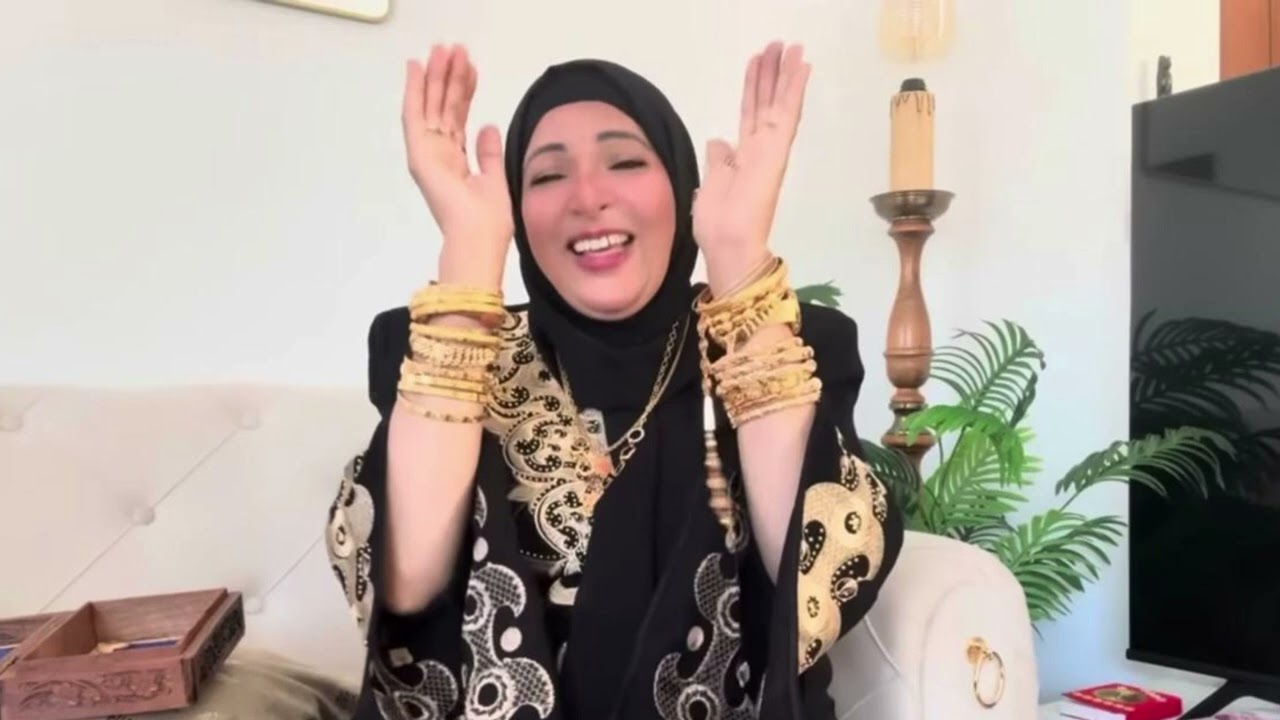كلمتين لفراولاية اليوتيوب 🍓 الفلوس هي الأساس عندك يا دينا .. أخطائك عدت الحدود