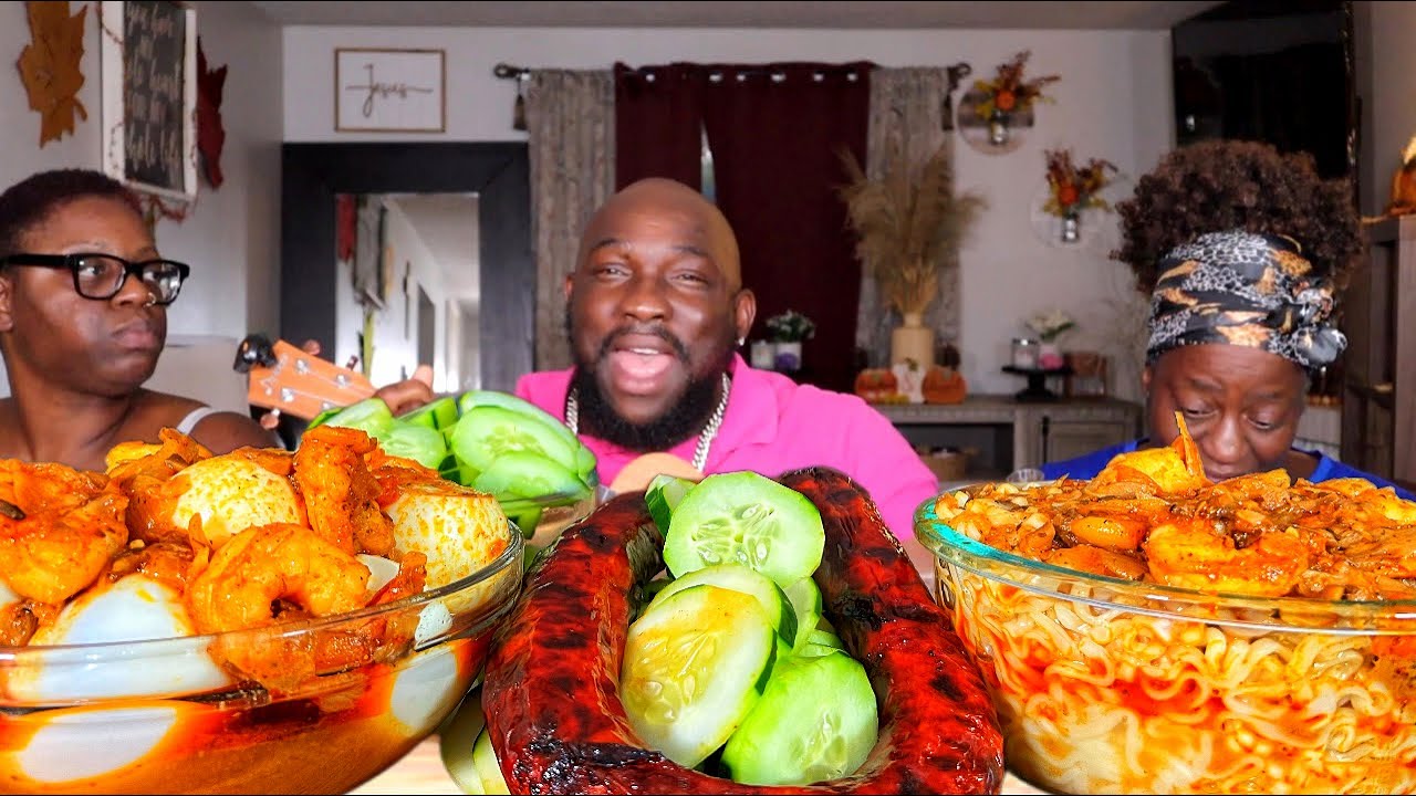 SEAFOOD EGG BOIL| RAMEN| SAUSAGE| CUCUMBERS| MUKBANG EATING SHOW!