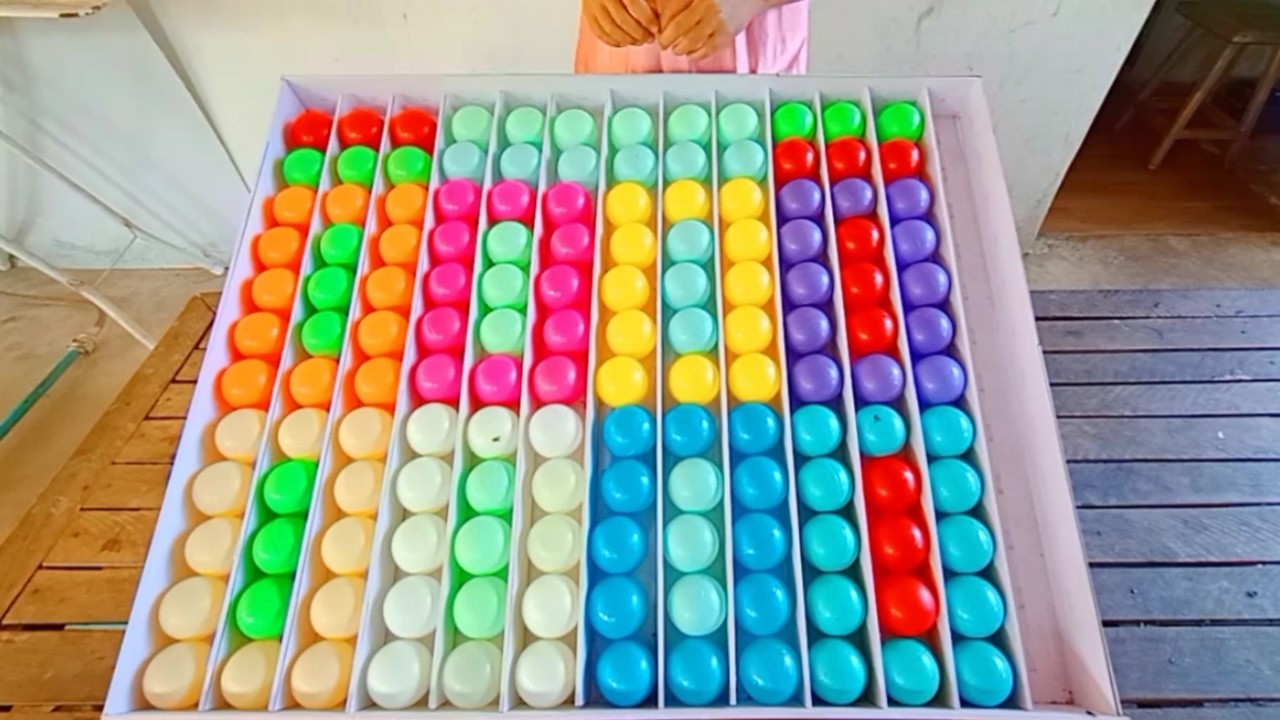 Satisfying ASMR Color Balls Sorting