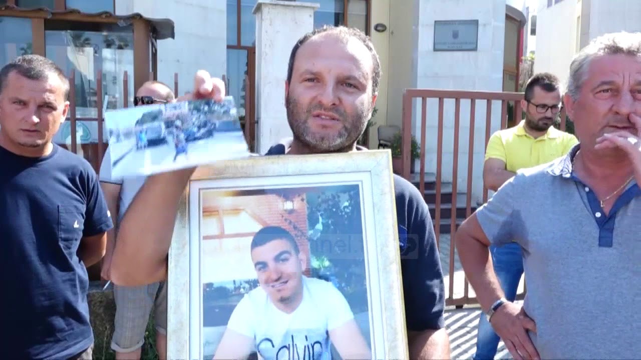 Tension në Gjykatën e Kavajës - Top Channel Albania - News - Lajme
