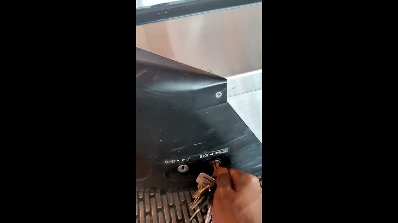 How to reset an escalator |UL-27|