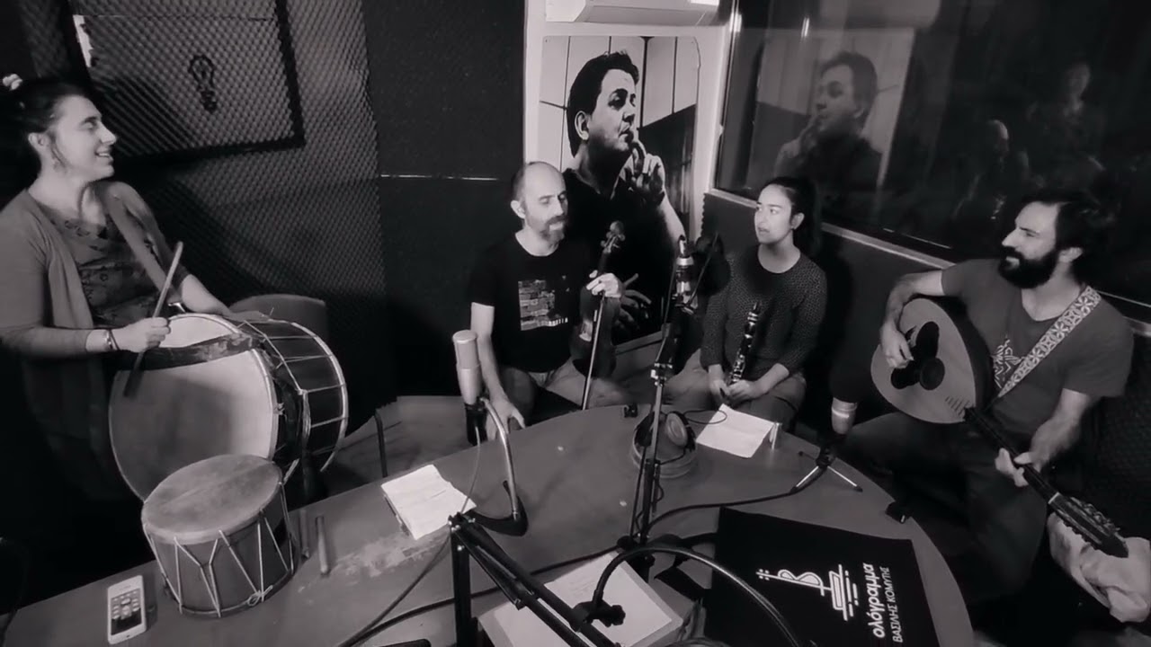 Αναστασιά / Ματζούνια live στο Ολόγραμμα