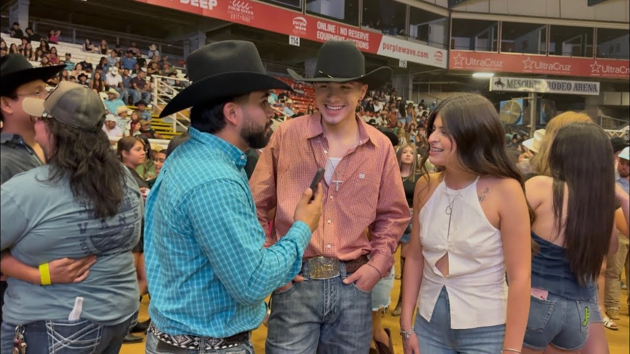 Entrevista en Gomez Western Wear Arena