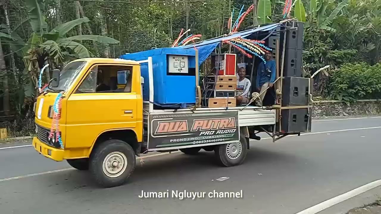 MEMPERINGATI HARI SANTRI NASIONAL. PAWAI SANTRI SELURUH TPQ DI KECAMATAN PRONOJIWO YG BEGITU MERIAH