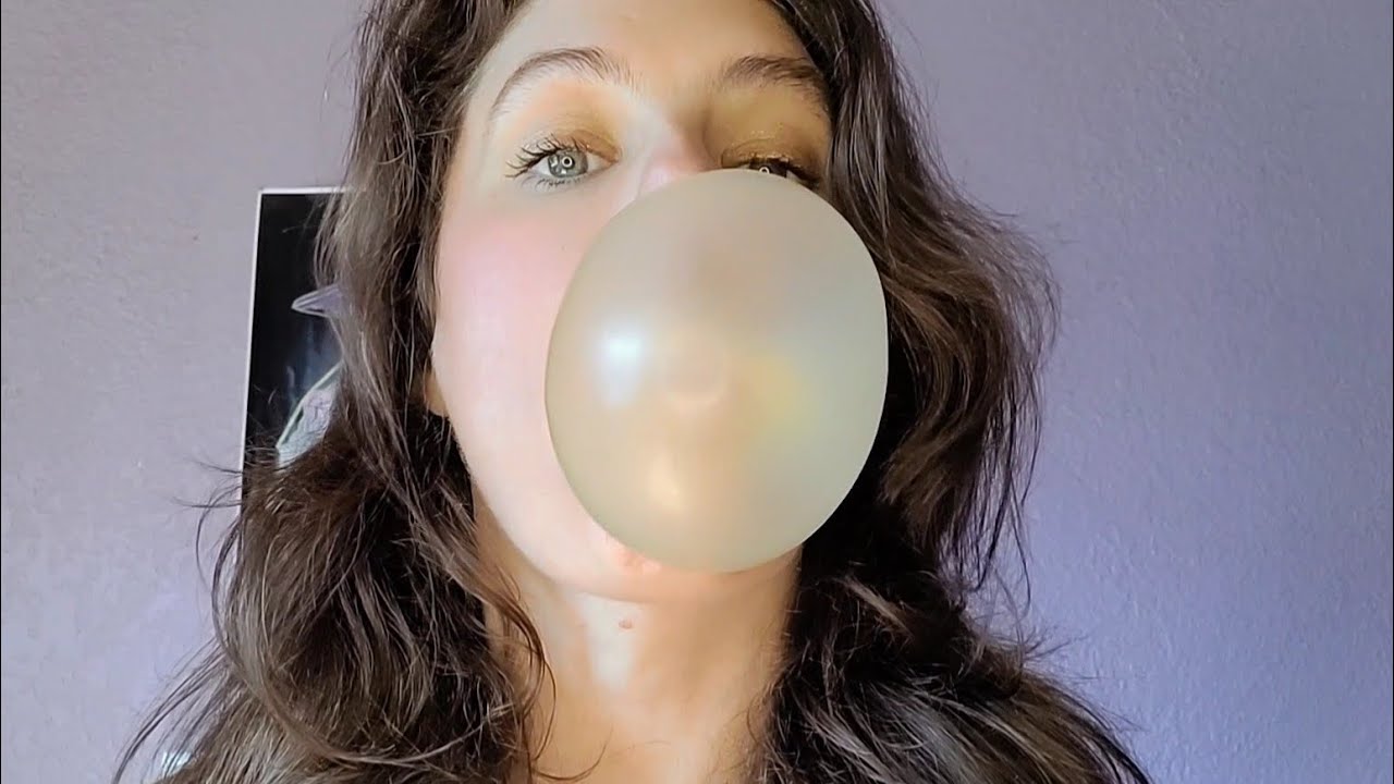 Satisfying Hubba Bubba Tangy Tropical Bubble Gum Tape ASMR! 👄🍍 | Chewing & Bubble Blowing Triggers 💨