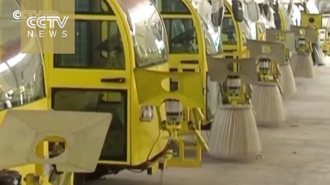 Street cleaner invents solar powered street-cleaning car