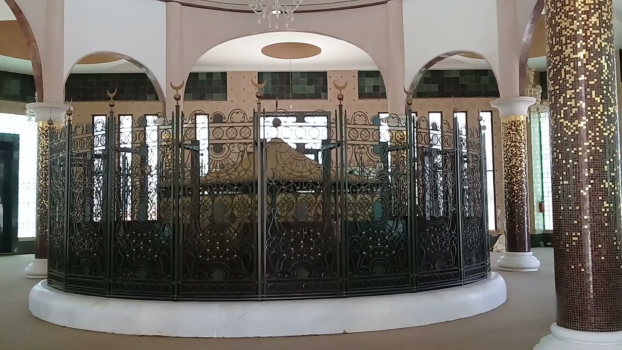 Mausol&eacute;e  de Mame Diarra &agrave; Porokhane